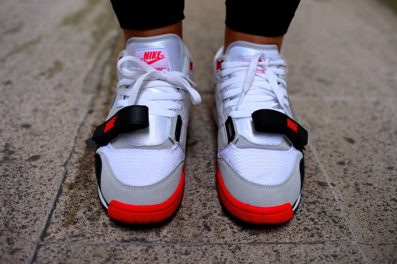 nike air trainer 1 infrared 3